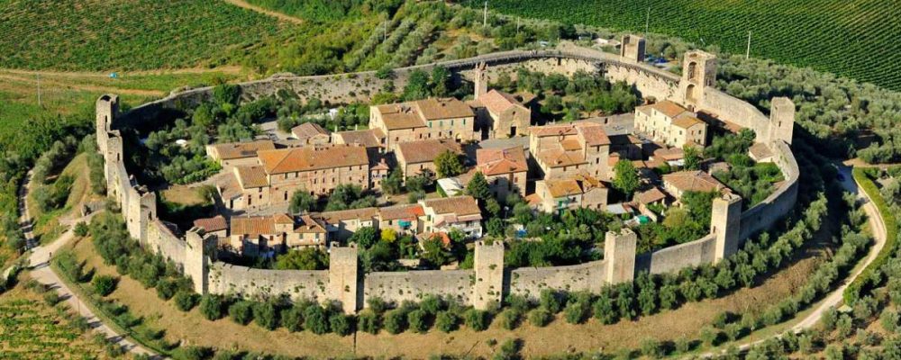 Agriturismi Siena | Borgo fortificato di Monteriggioni